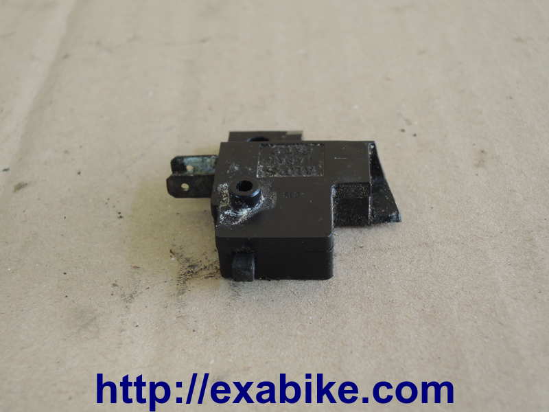 contacteur de frein avant Kawasaki KZ 750 - photo 1