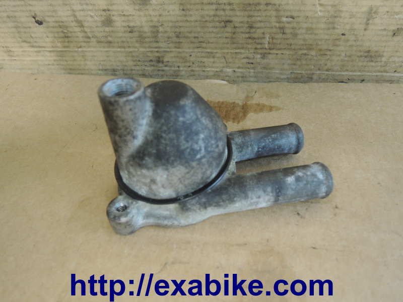 thermostat case Honda VT 600 Shadow - photo 1