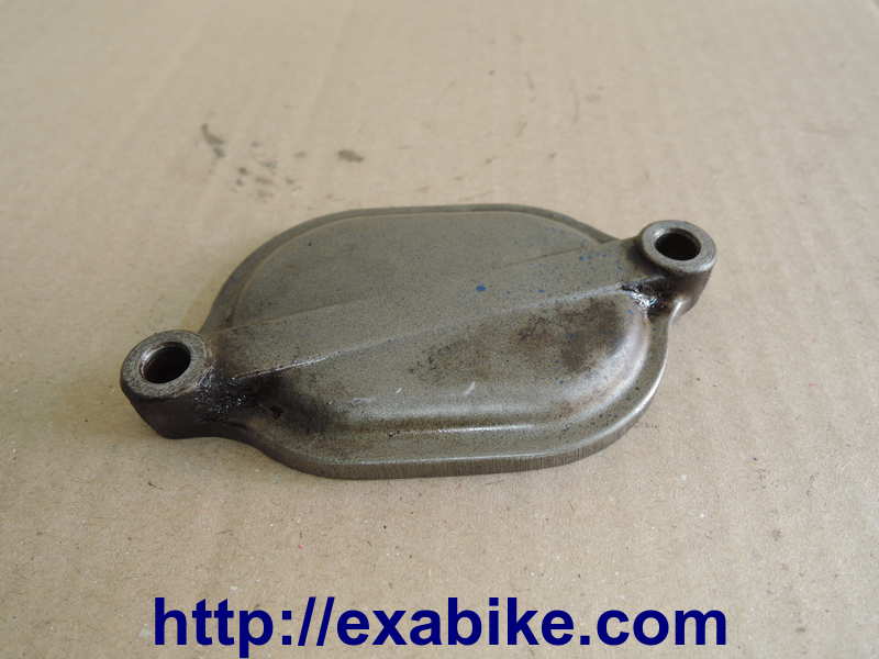 valve cover Suzuki DR 600 - photo 1