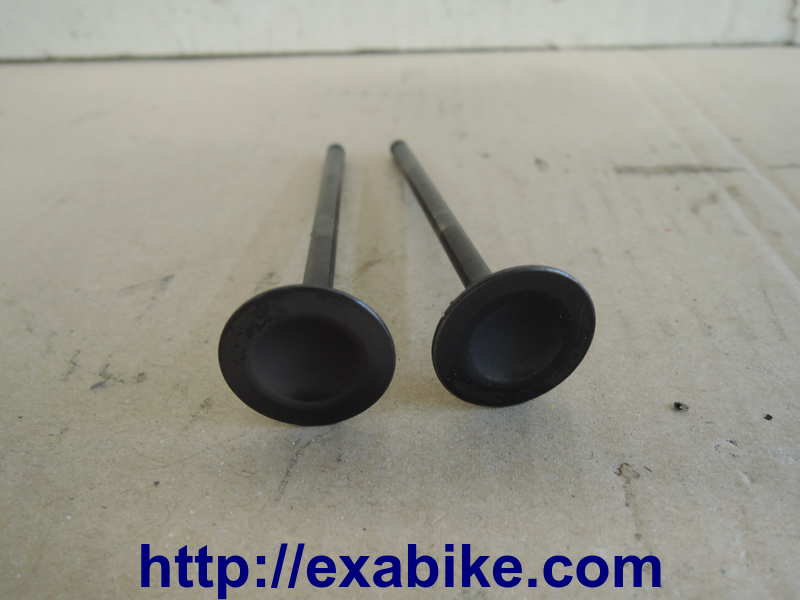 intake valves Suzuki 600 Bandit - photo 2