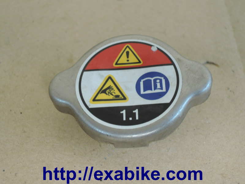 bouchon de radiateur Honda CB1000R - photo 1