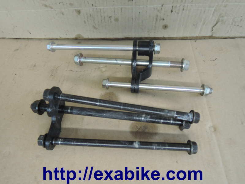 engine brackets Honda CB1000R - photo 1
