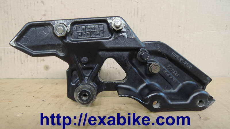 footstep, front right Kawasaki ZZR 1100 - photo 2