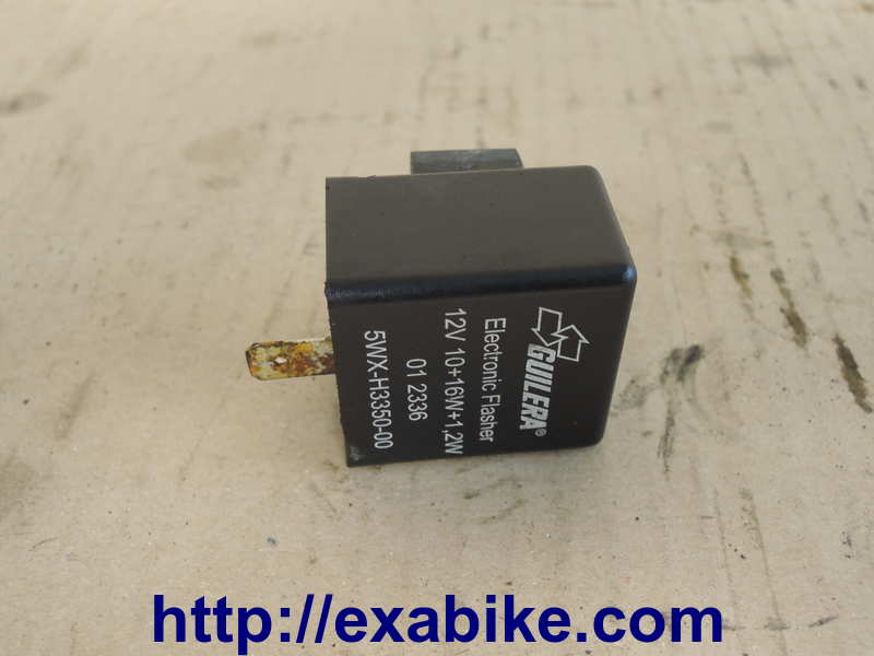 turn signals relay Yamaha 50 TZR - photo 1