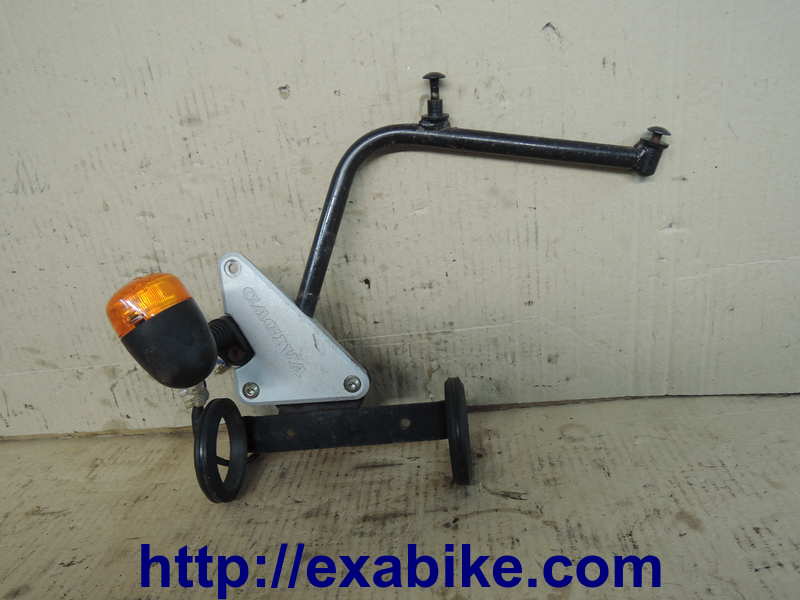 windscreen bracket, right Cagiva 600 River - photo 1