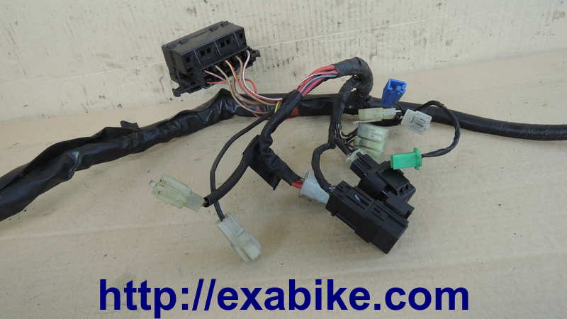 faisceau electrique Yamaha FZS 600 Fazer - photo 3