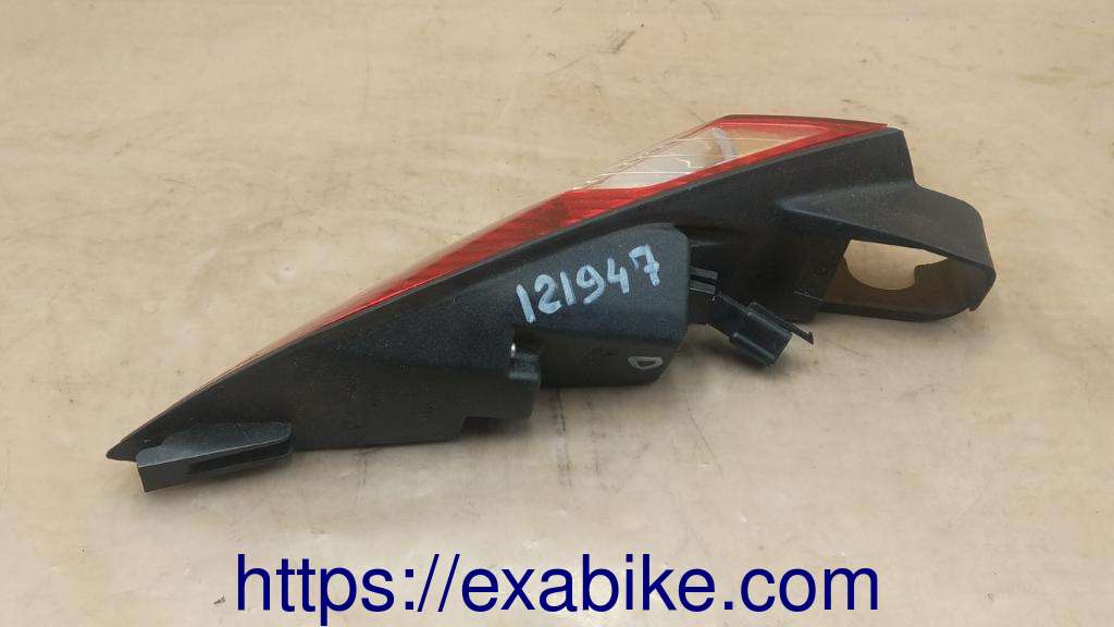 clignotant arrière droit Peugeot 125 Satelis - photo 2