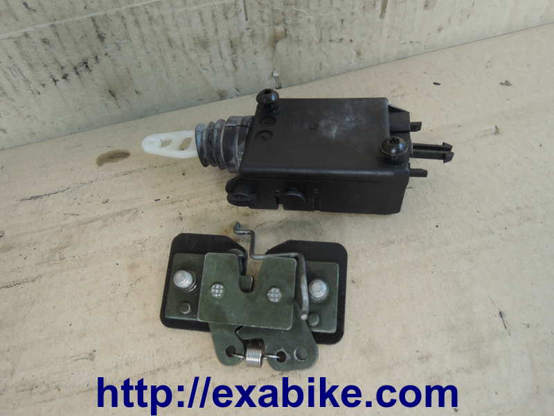 electrical lock Peugeot 125 Satelis - photo 1