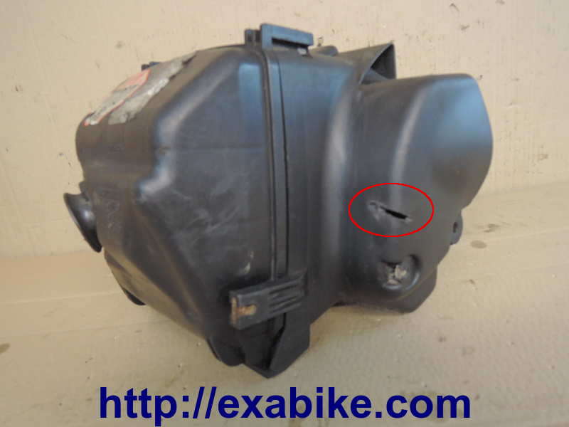 air cleaner case Suzuki Bandit 1200 - photo 3