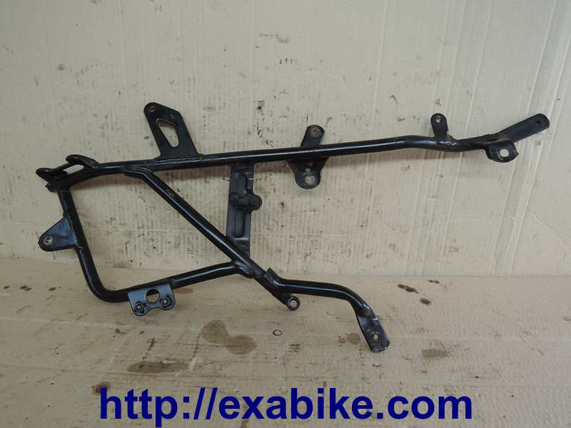 fairing bracket, lower left Yamaha XVZ 1200 Venture - photo 1