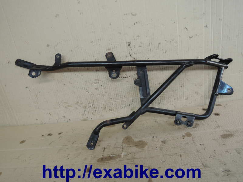 fairing bracket, lower right Yamaha XVZ 1200 Venture - photo 1