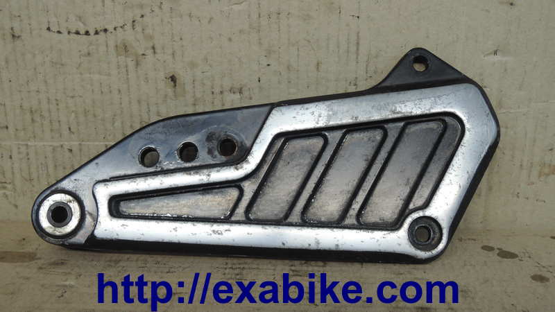footrest bracket, right Yamaha XVZ 1200 Venture - photo 1