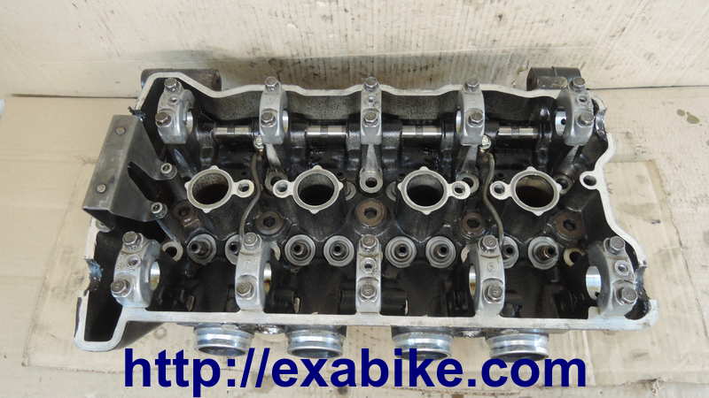 cylinder head Kawasaki GPZ 900 Ninja - photo 2