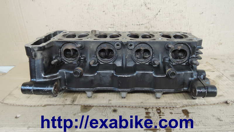 cylinder head Kawasaki GPZ 900 Ninja - photo 3