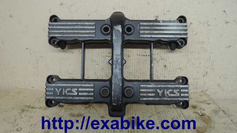 couvre culasse Yamaha XJ 650 - photo 1