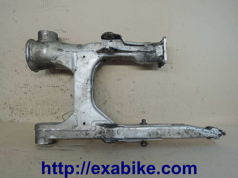 swingarm Yamaha XVZ 1200 Venture - photo 1
