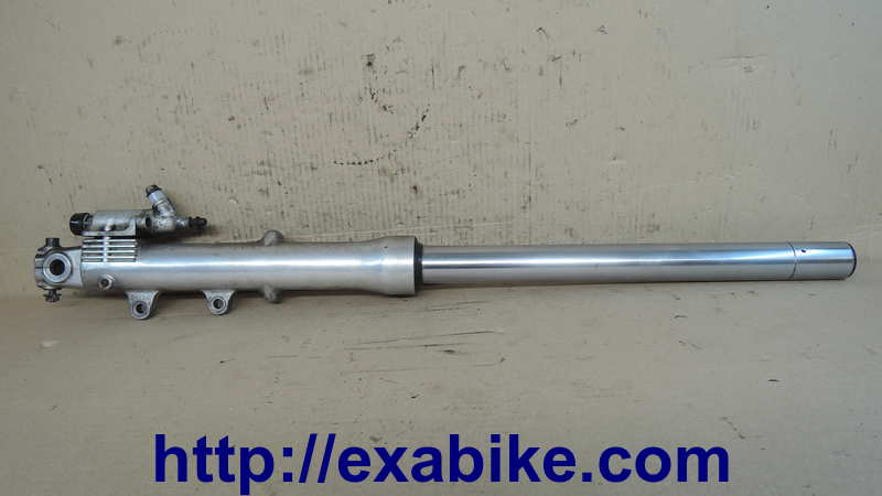 fork, left Yamaha XVZ 1200 Venture - photo 1