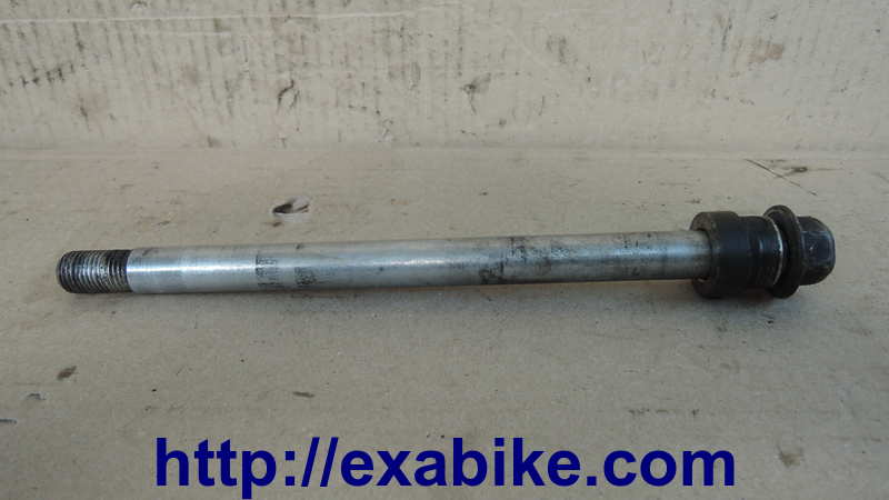 front wheel axle Yamaha XV 240 Virago - photo 1