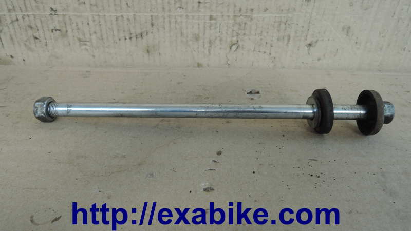 swingarm axle Yamaha XV 240 Virago - photo 1