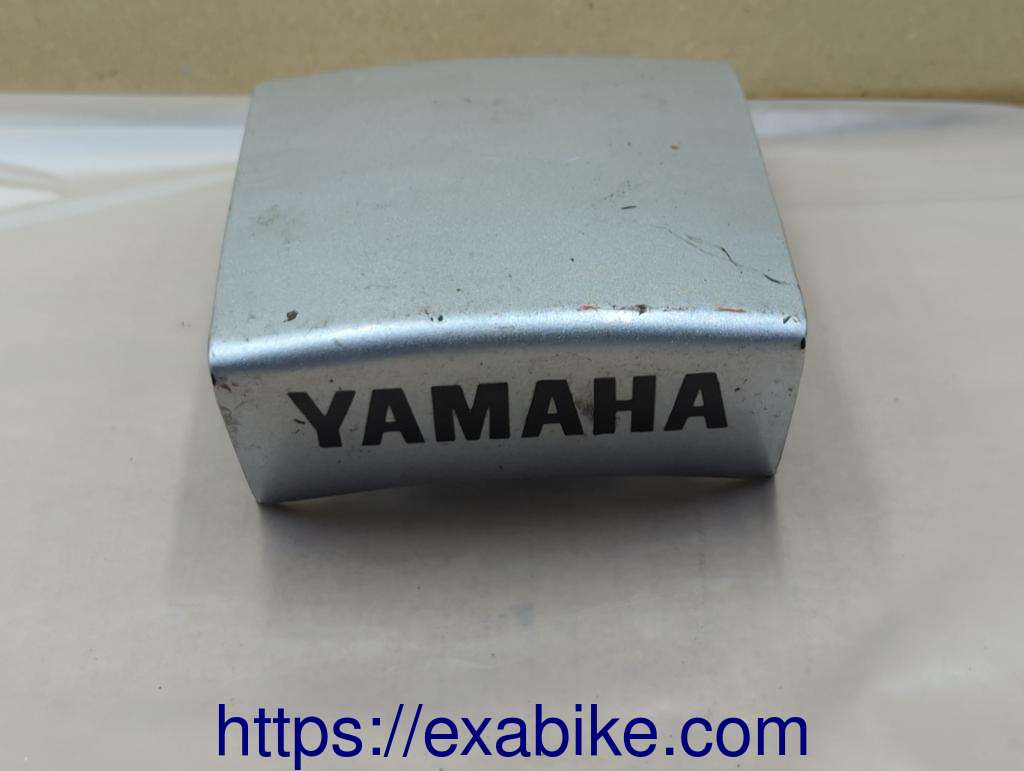 jonction des flancs arrières Yamaha YZF 600 Thundercat - photo 2