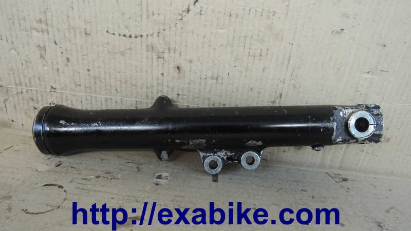 lower fork, right Yamaha XJ 650 TURBO - photo 1