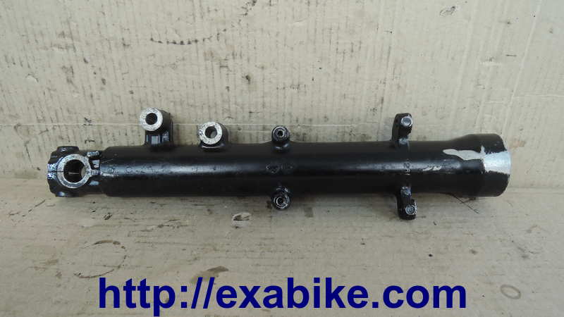 lower fork, left Kawasaki GPX 750 - photo 2