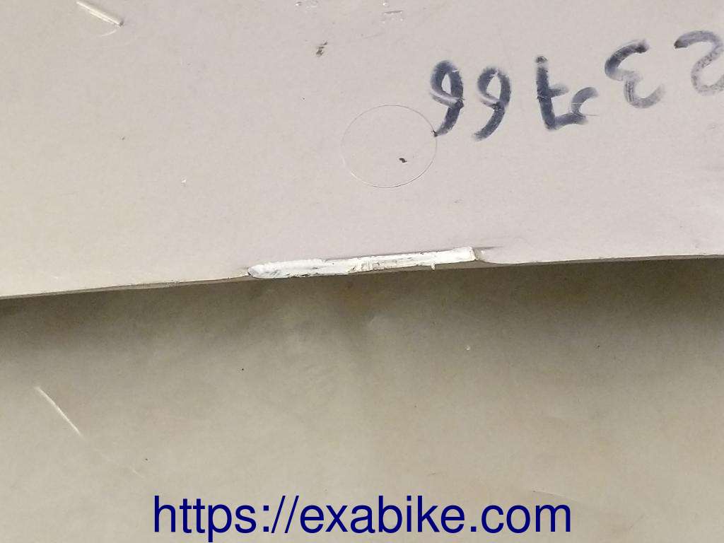 inside cowl, left Honda CBR 900 - photo 4