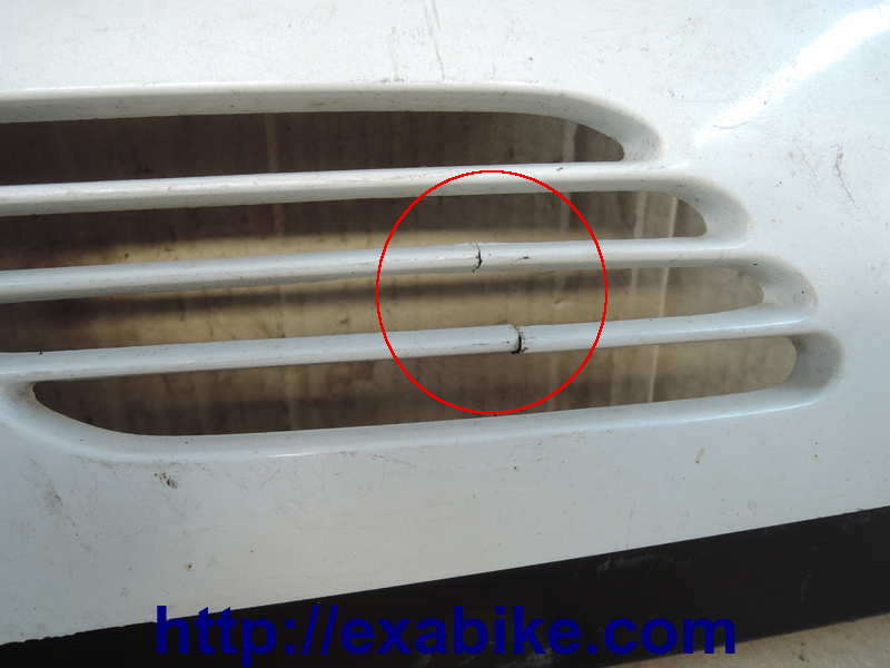 side cover, left Honda CBR1000F - photo 2