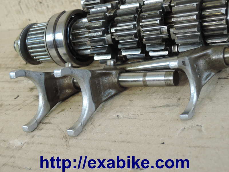 boite de vitesses Kawasaki Z 750 - photo 3