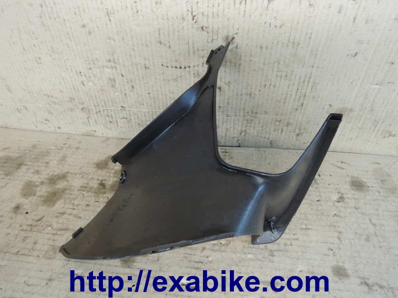 inside cowl, left Suzuki GSXR 1300 Hayabusa - photo 2