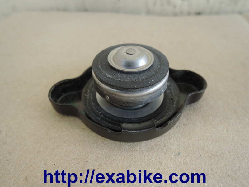 bouchon de radiateur Kawasaki Z 750 - photo 2