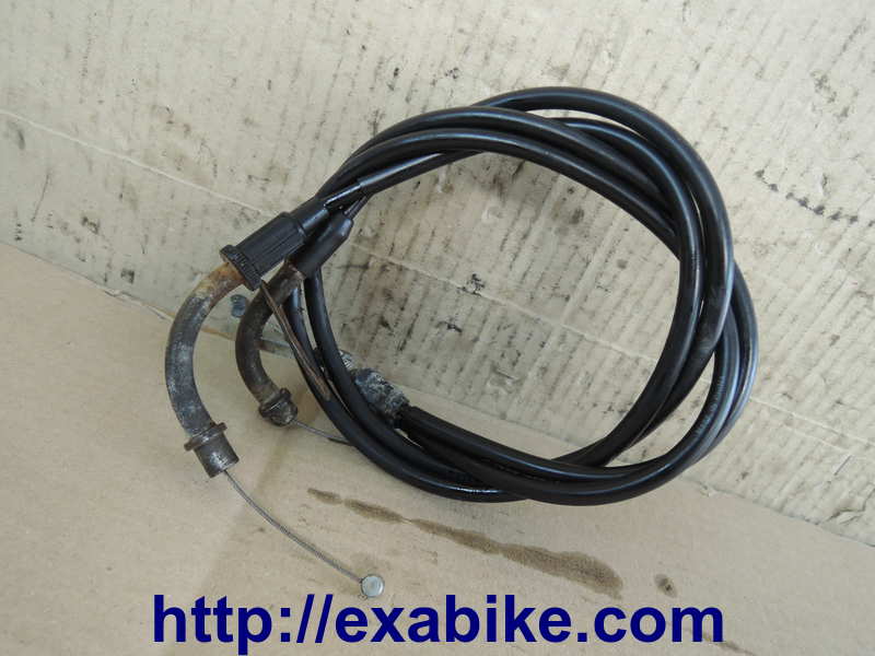 throotle cables Suzuki GSR 600 - photo 1