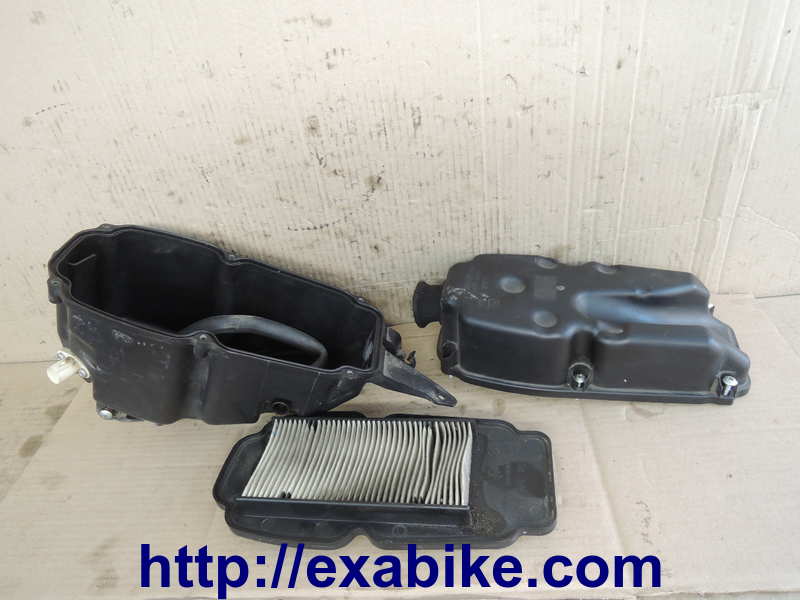 air cleaner box Honda Varadero 125 - photo 3