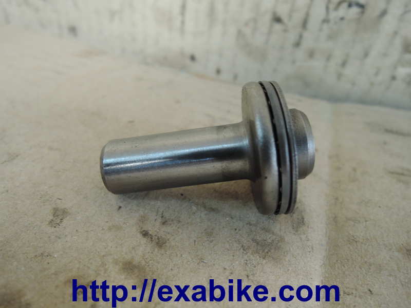 butee d'embrayage Suzuki TL 1000 S - photo 1