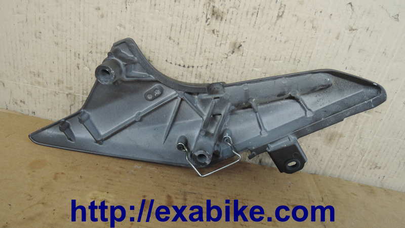 footrest bracket, left Honda FSC 400 Silverwing - photo 2