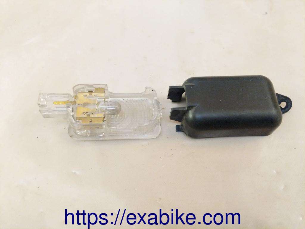 case light Honda FSC 400 Silverwing - photo 2