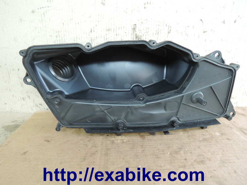 air cleaner case Honda FSC 400 Silverwing - photo 1