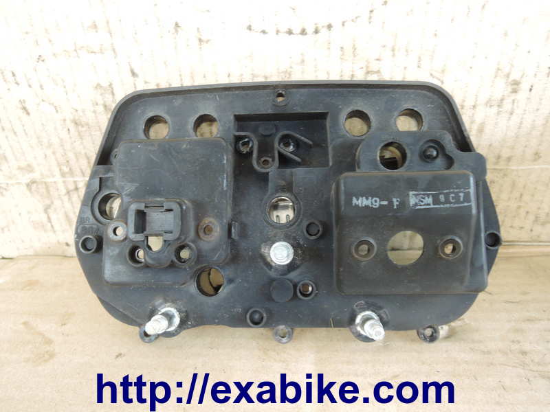 boitier des compteurs Honda Transalp 600 - photo 2