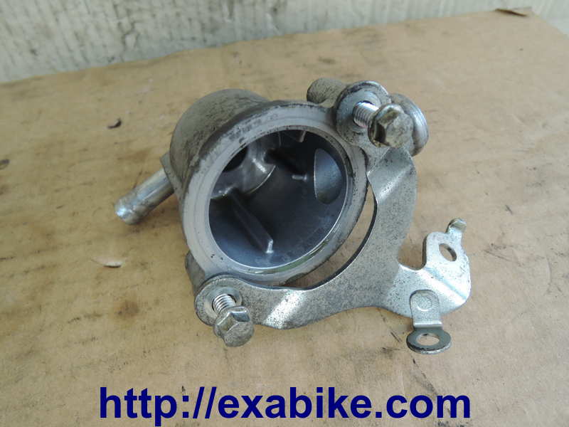 thermostat case Honda FSC 400 Silverwing - photo 1