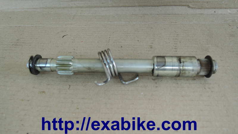 push lever axle Yamaha FZ6 - photo 1