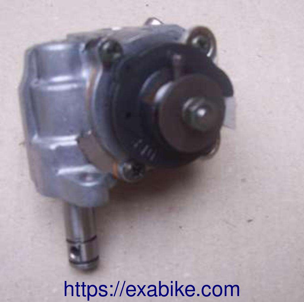 pompe à huile KTM 125 LC2 - photo 1
