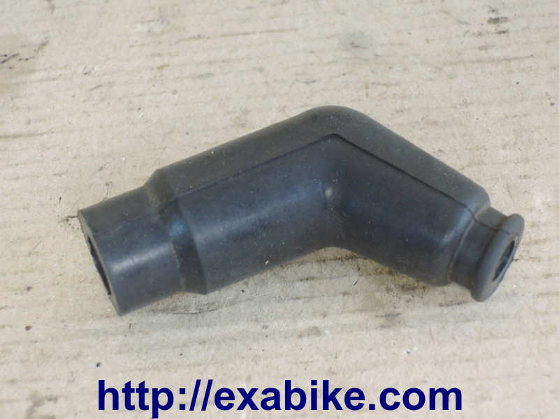 spark plug Honda NTV 650 REVERE - photo 1