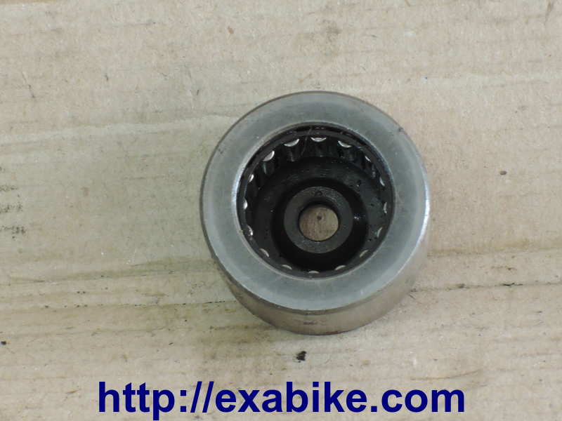 transmission bearing Suzuki 600 Bandit - photo 1