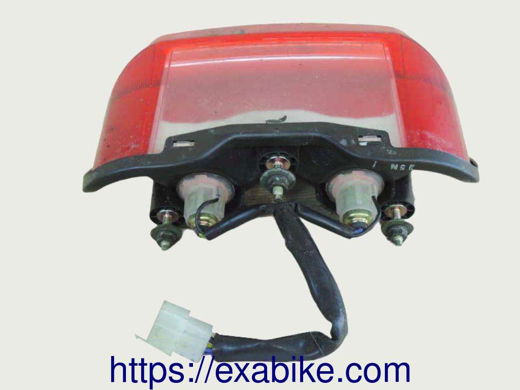 tail light Yamaha XJR 1300 - photo 2