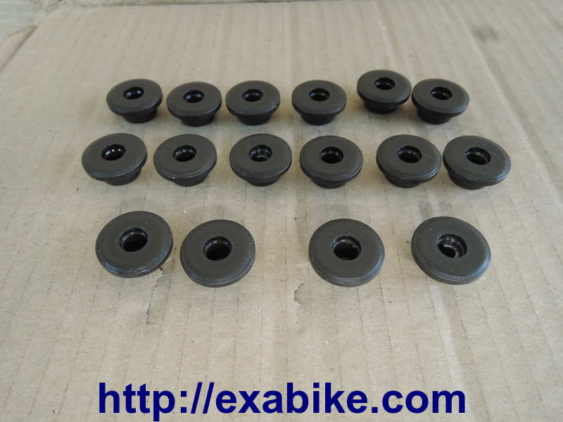 spring valve retaining Suzuki GSR 750 - photo 1