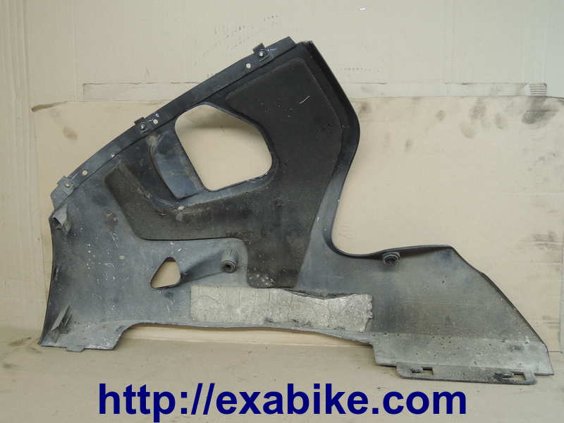 flanc inférieur droit Yamaha R6 - photo 2