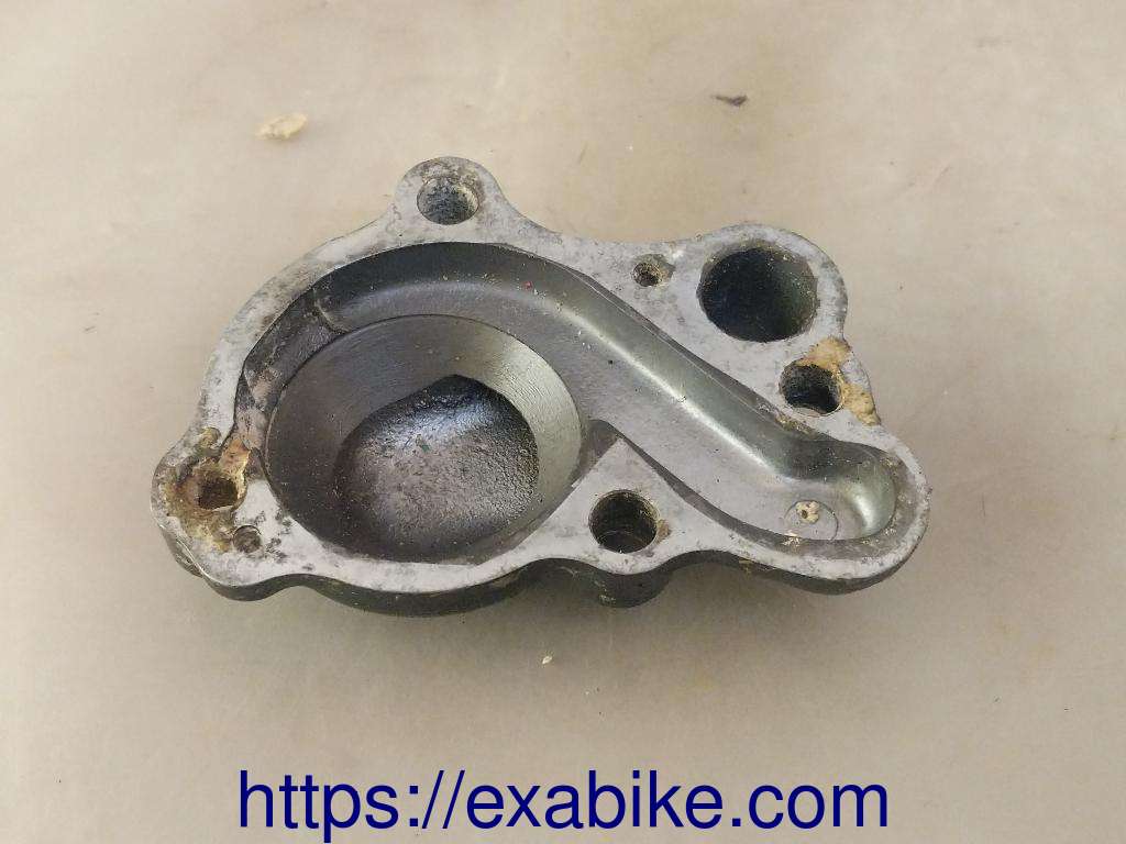 water pump cover Honda 80 CR - photo 3