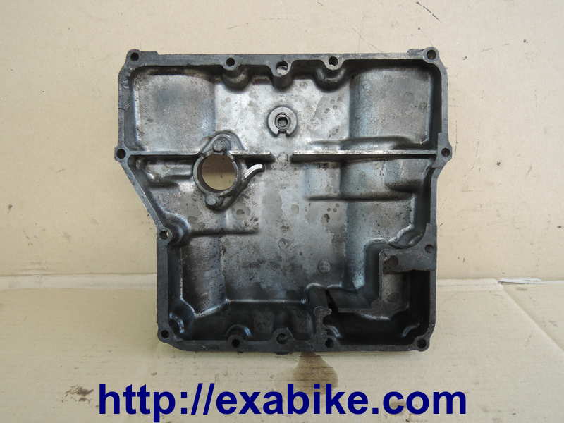 oil pan Yamaha FZX 750 - photo 2