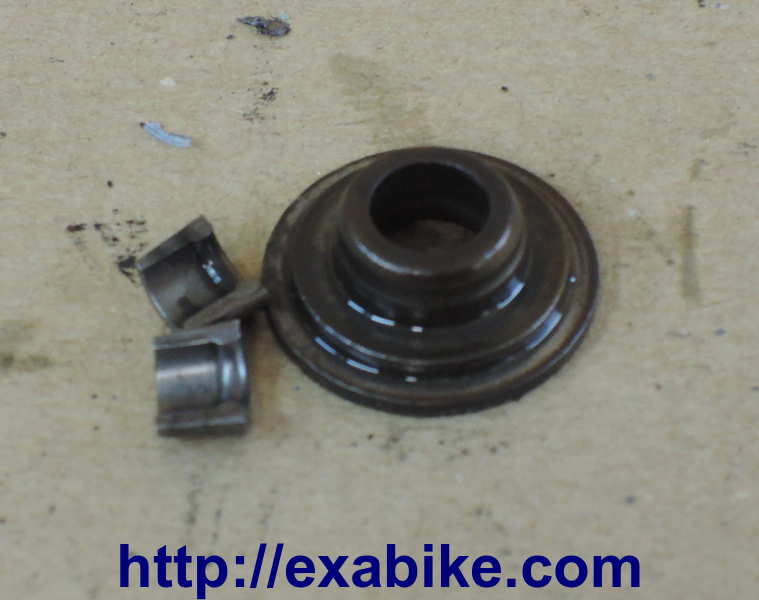 valve spring retainer Honda CBX 750 - photo 1