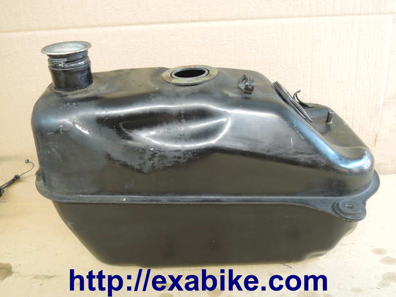 fuel tank Suzuki 400 Burgman - photo 1